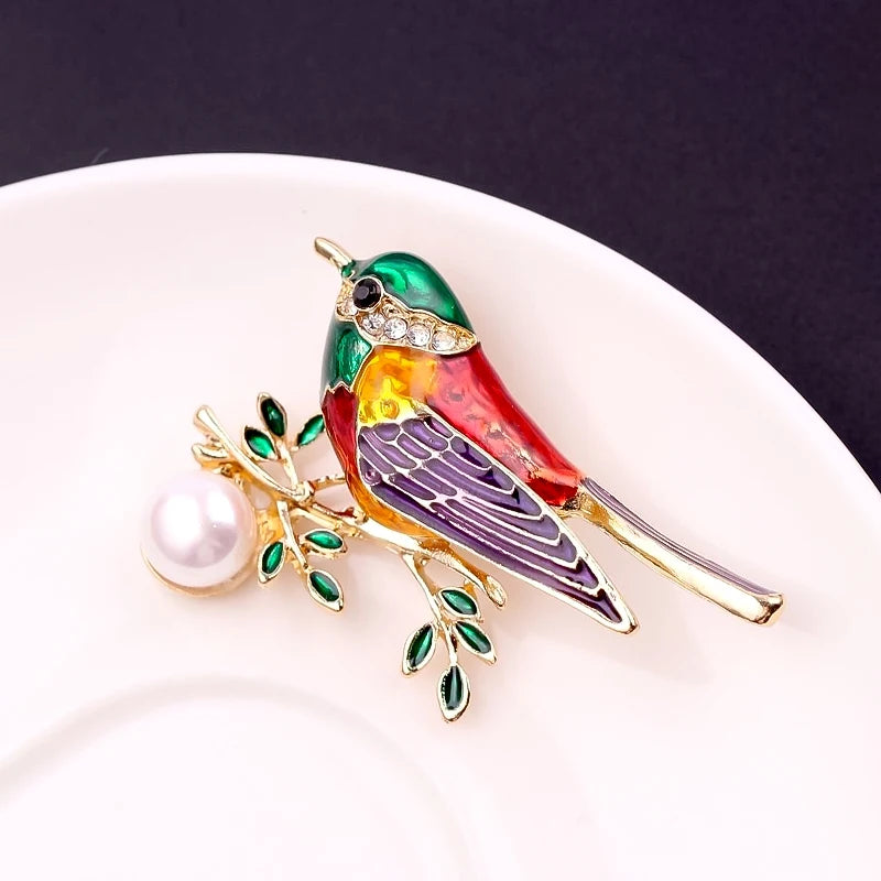 Multiple Colors Bird Brooch for Women For Coat Sweater Dress Suits Bags Magpie Birds Chic Rhinestone Jewelry Fashion Accessories