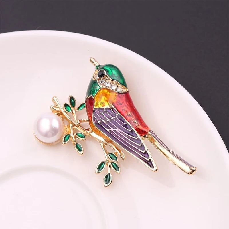 Multiple Colors Bird Brooch for Women For Coat Sweater Dress Suits Bags Magpie Birds Chic Rhinestone Jewelry Fashion Accessories